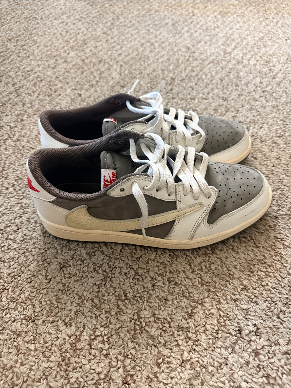 Travis Scott Men’s Low-Top Sneakers — Gray, White & Brown with Red Accent